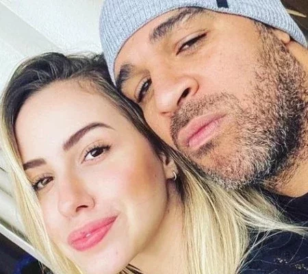 Atriz, bailarina e noivado: os últimos affairs de Adriano Imperador