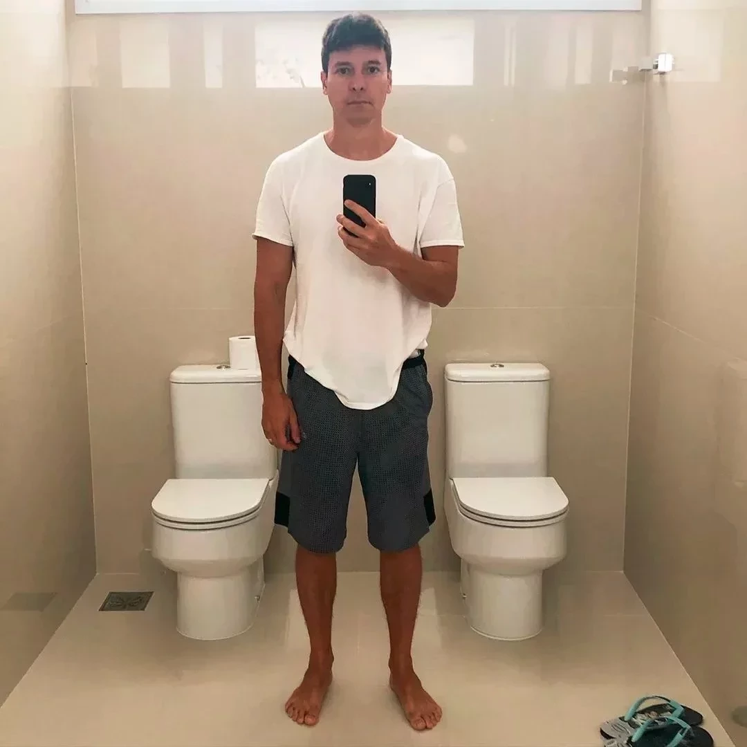 Famosos mostram banheiros na quarentena: Ana Hickman tem um de 120m² - imagem 22675