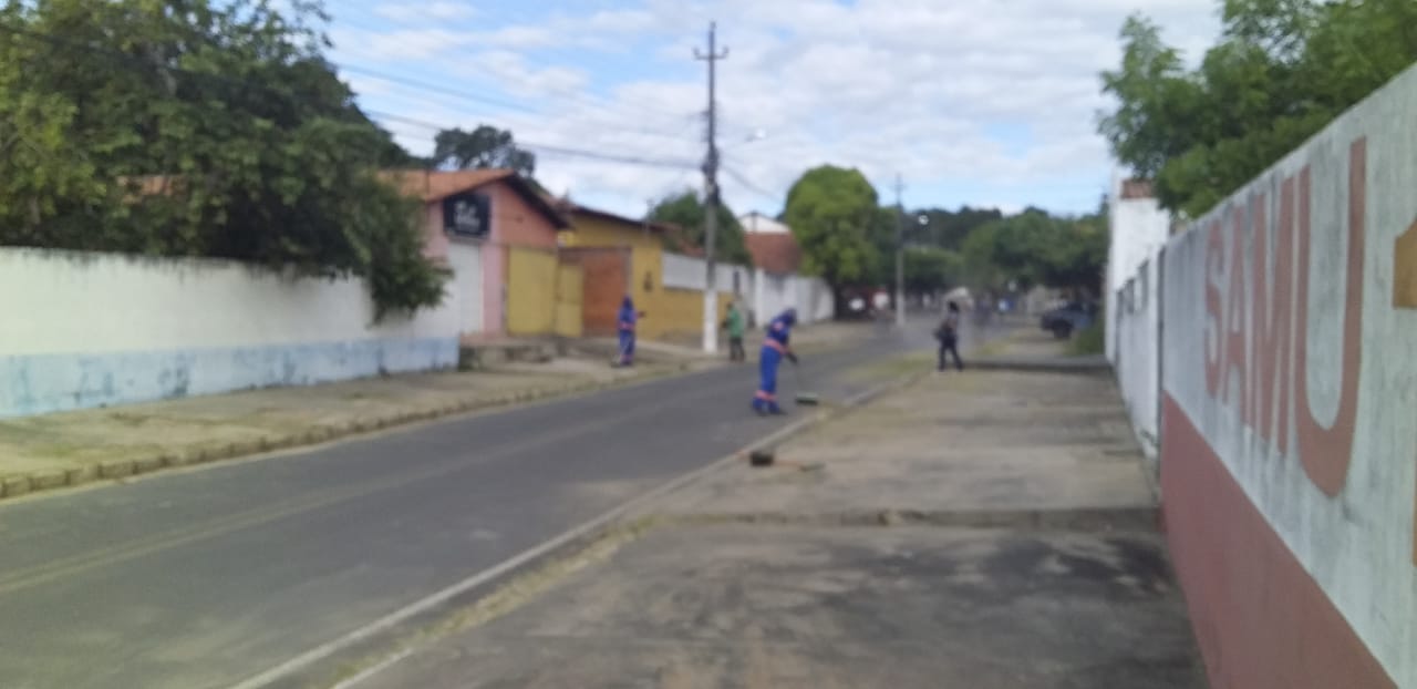 Prefeitura mantendo a limpeza dos logradouros públicos em dia - Imagem 1
