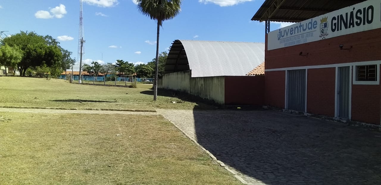 Prefeitura mantendo a limpeza dos logradouros públicos em dia - Imagem 5