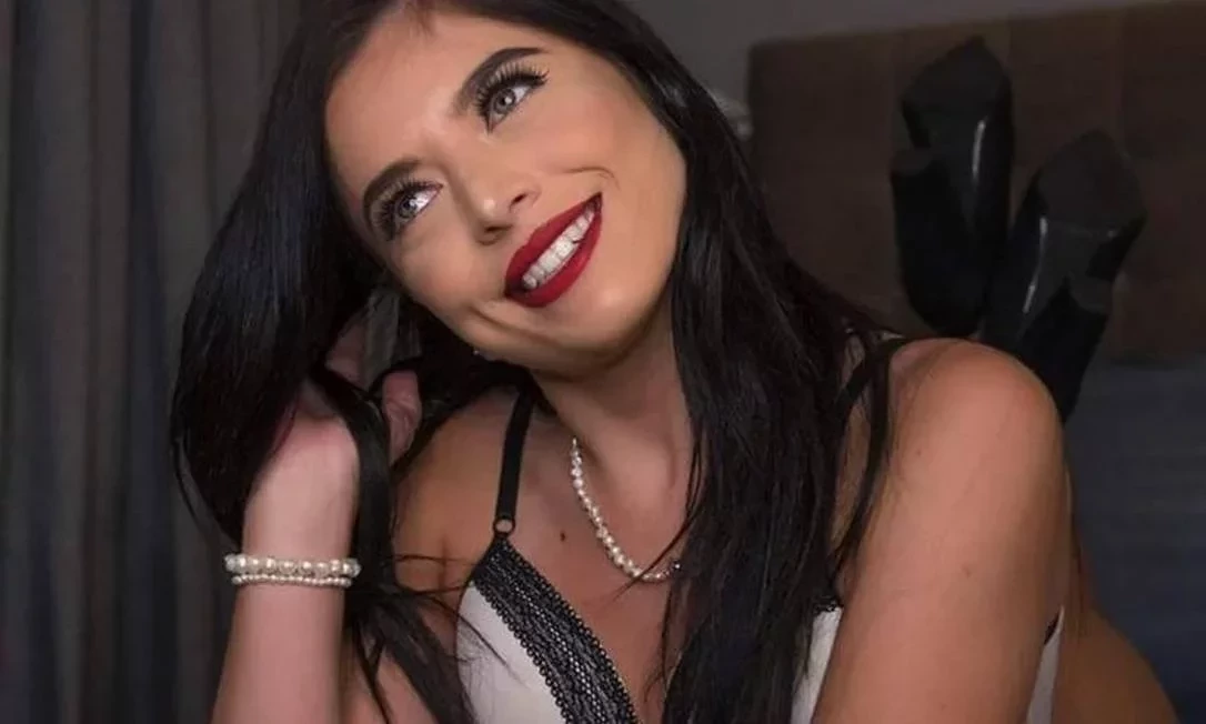 Ex-capa da Playboy  presa cobrava R$ 1 mil por sexo com cocaína; fotos - imagem 23800