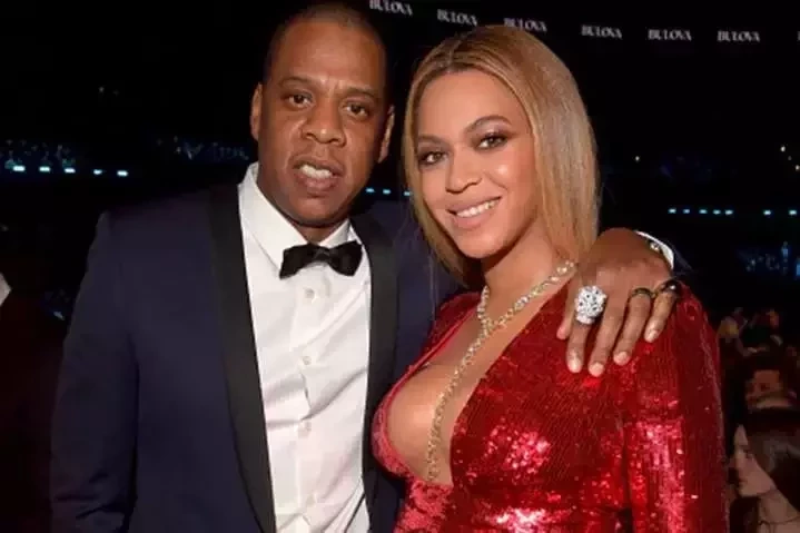 Saiba quem são os famosos que já traíram ou foram traídos  - imagem 22808