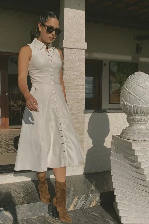 Mulher de Safadão posa em varanda e mostra vista incrível de fazenda - imagem 23155