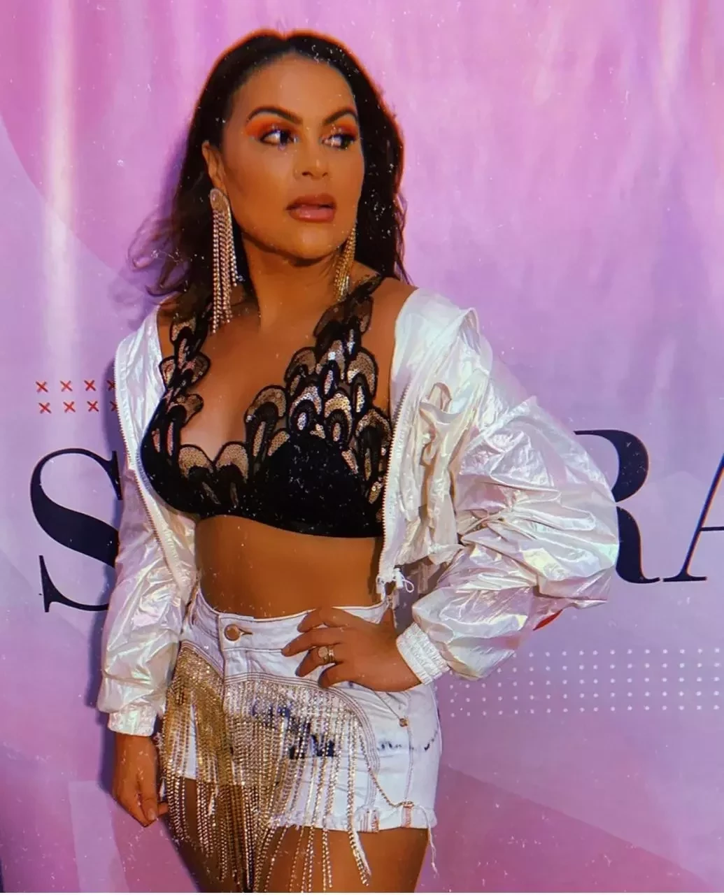 Confira 10 fotos que exibem o corpão da cantora de forró Samyra Show - imagem 24218