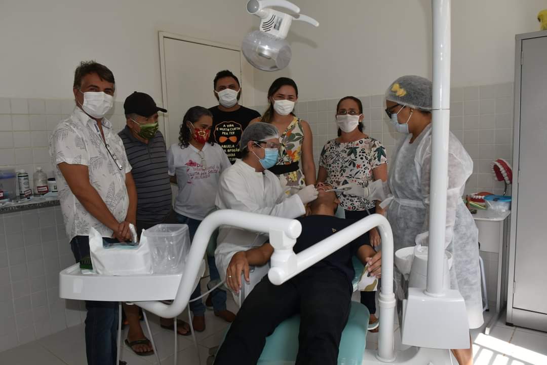 Prefeitura faz entrega de gabinete dentário na comunidade Cocal  - Imagem 5