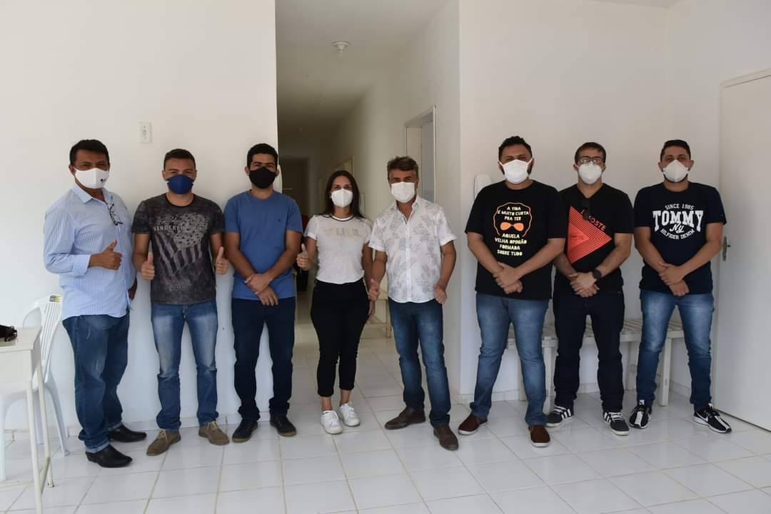 Prefeitura faz entrega de gabinete dentário na comunidade Cocal  - Imagem 4