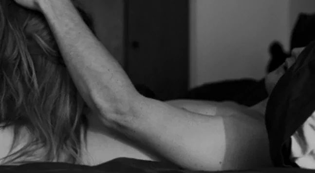 Sexo oral: Saiba como fazer sem engasgar, mesmo tendo a boca pequena - imagem 24938