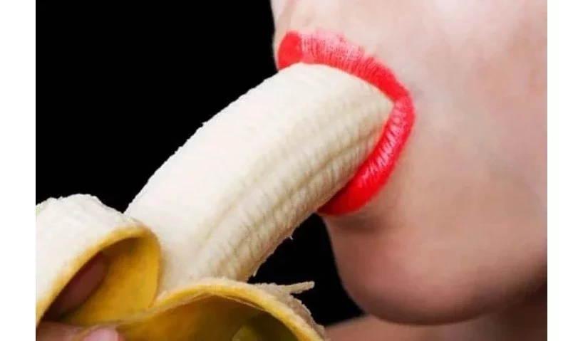 Sexo oral: Saiba como fazer sem engasgar, mesmo tendo a boca pequena - imagem 24935