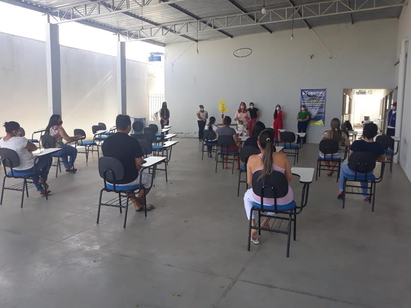 Pais relatam que educação do colégio Objetivo de Pedro II é eficiente - Imagem 6