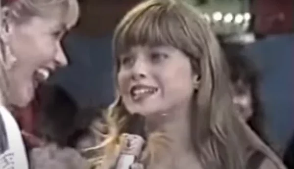 8 atrizes que começaram como assistentes de palco e você não sabia - imagem 25192