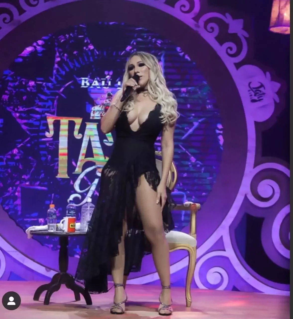 Aos 44 anos, Taty Girl posta fotos de biquíni em viagem e exibe corpão - imagem 25182