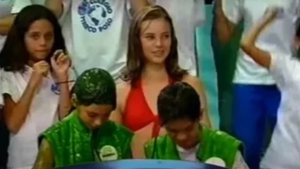 8 atrizes que começaram como assistentes de palco e você não sabia - imagem 25191