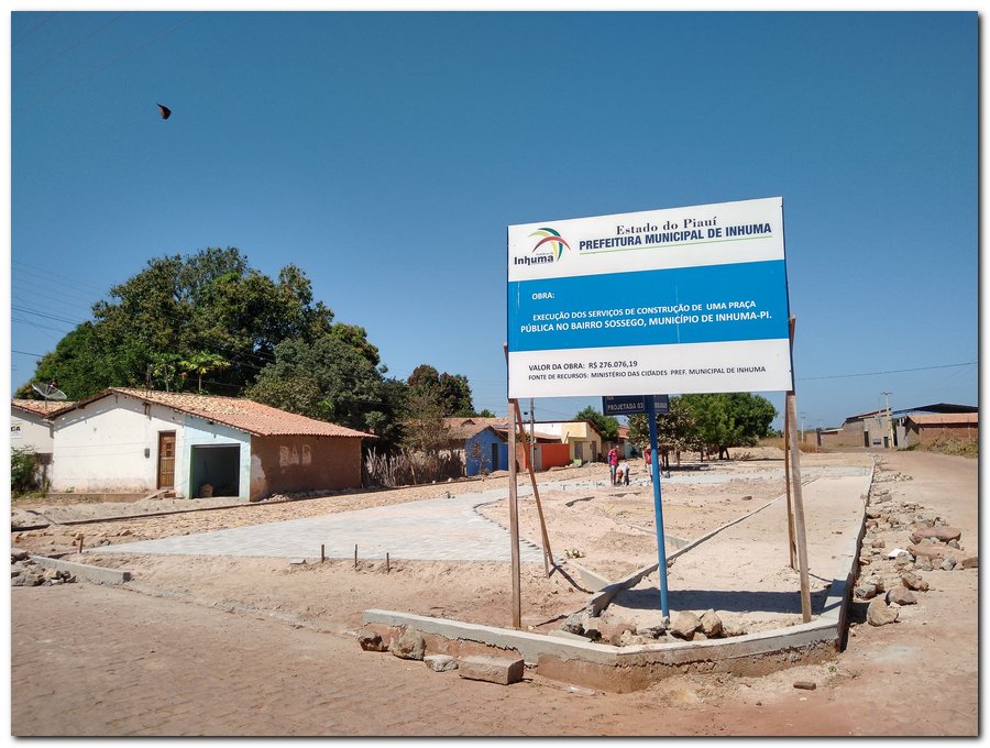 Prefeitura de Inhuma constrói Praça Pública no Bairro Sossego - Imagem 1