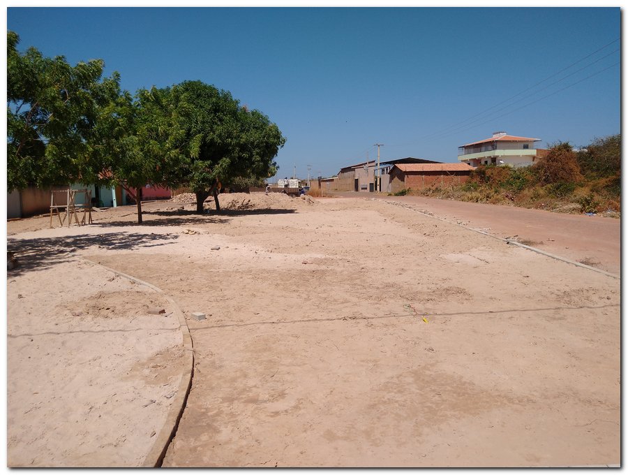 Prefeitura de Inhuma constrói Praça Pública no Bairro Sossego - Imagem 8