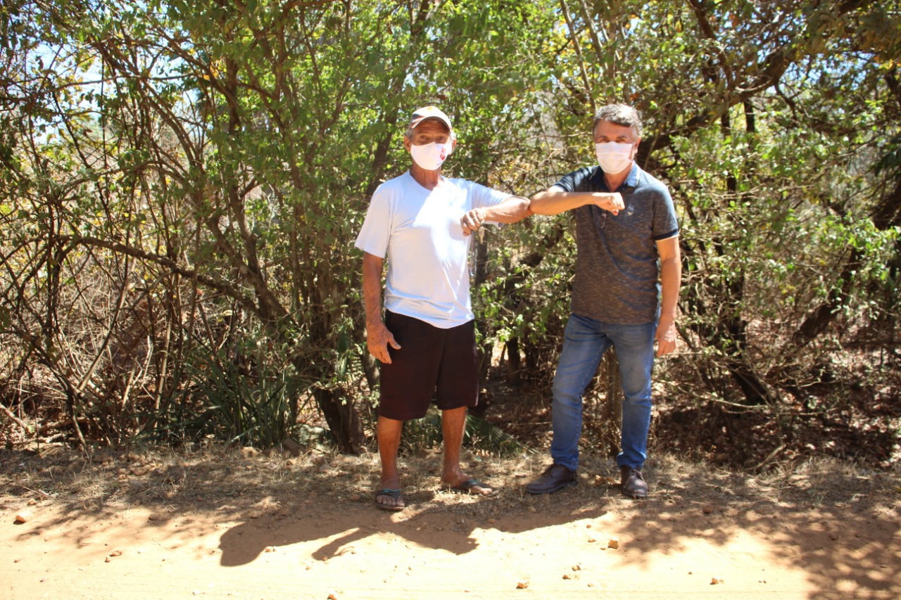 Prefeitura de Monsenhor Gil instala novos sistemas de abastecimento de água na zona rural do município e resolve problema histórico - Imagem 2