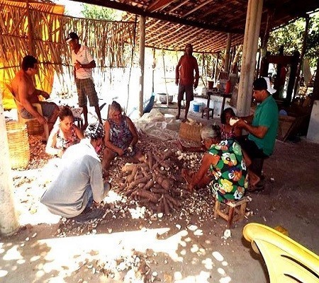 Cultura da farinhada ainda resiste ao tempo 