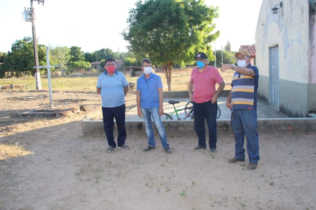 Prefeitura de Monsenhor Gil levando obras para comunidade Canafístula - Imagem 9