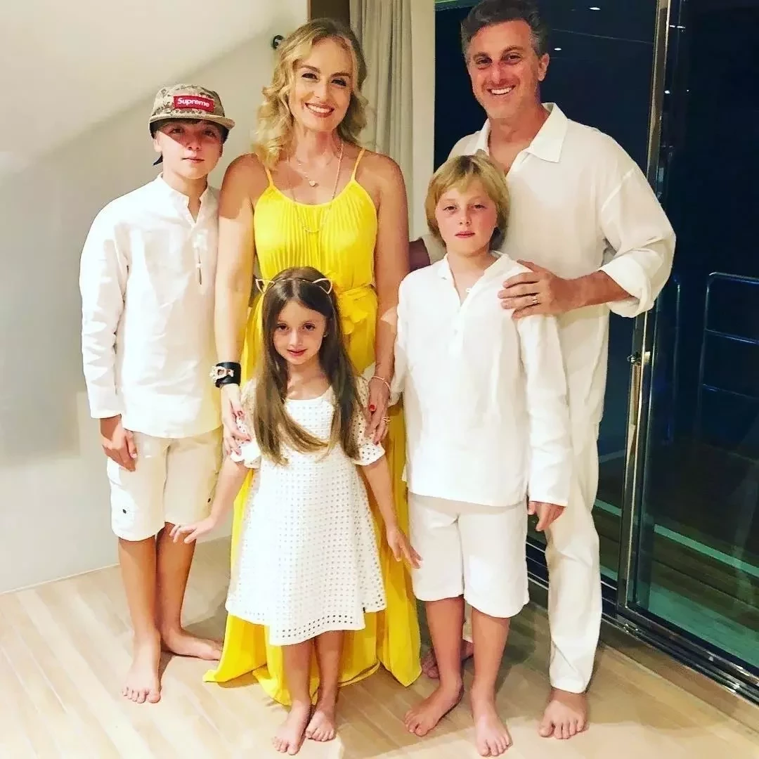 Famosos celebram Dia dos Pais e prestam homenagens na internet - imagem 24627