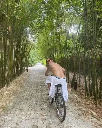 Whindersson Nunes exibe fotos de viagem ao México em hotel de luxo - imagem 27061