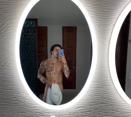 Whindersson Nunes exibe fotos de viagem ao México em hotel de luxo