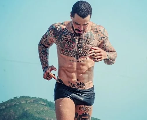 Volumosas! Veja as sungas de famosos que surpreenderam a internet - imagem 27249