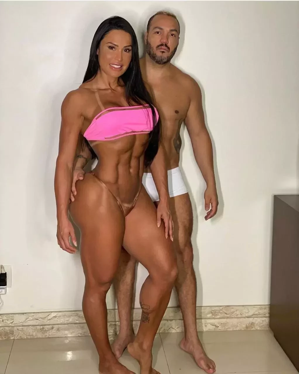 Gracyanne Barbosa quase mostra tudo em foto e chama Belo:“Vem brincar” - imagem 26161