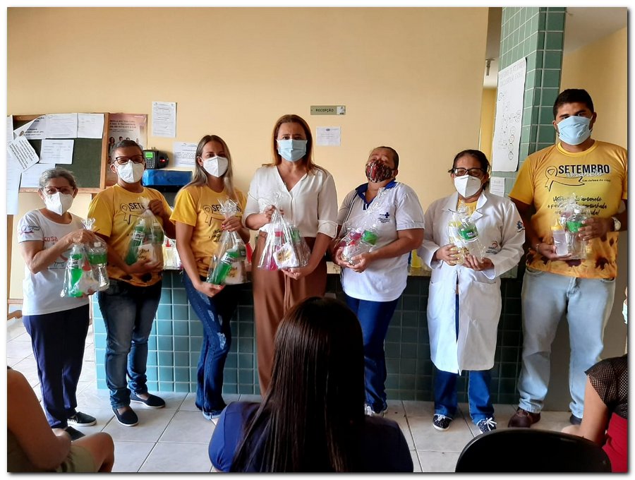 Secretaria de Saúde realizou entrega de kits de higiene  - Imagem 8