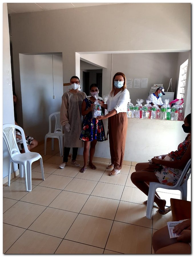Secretaria de Saúde realizou entrega de kits de higiene  - Imagem 18