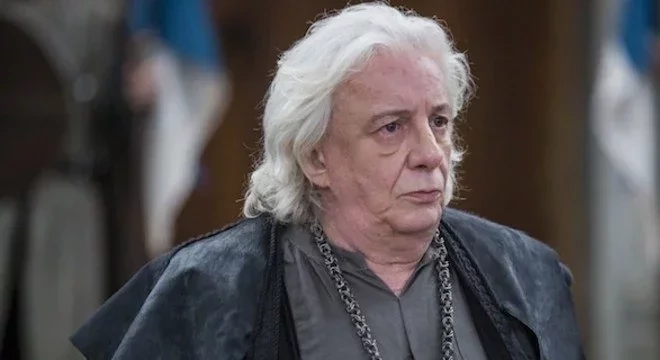 Veja os astros da televisão que são gays assumidos e pouca gente sabe  - imagem 26348