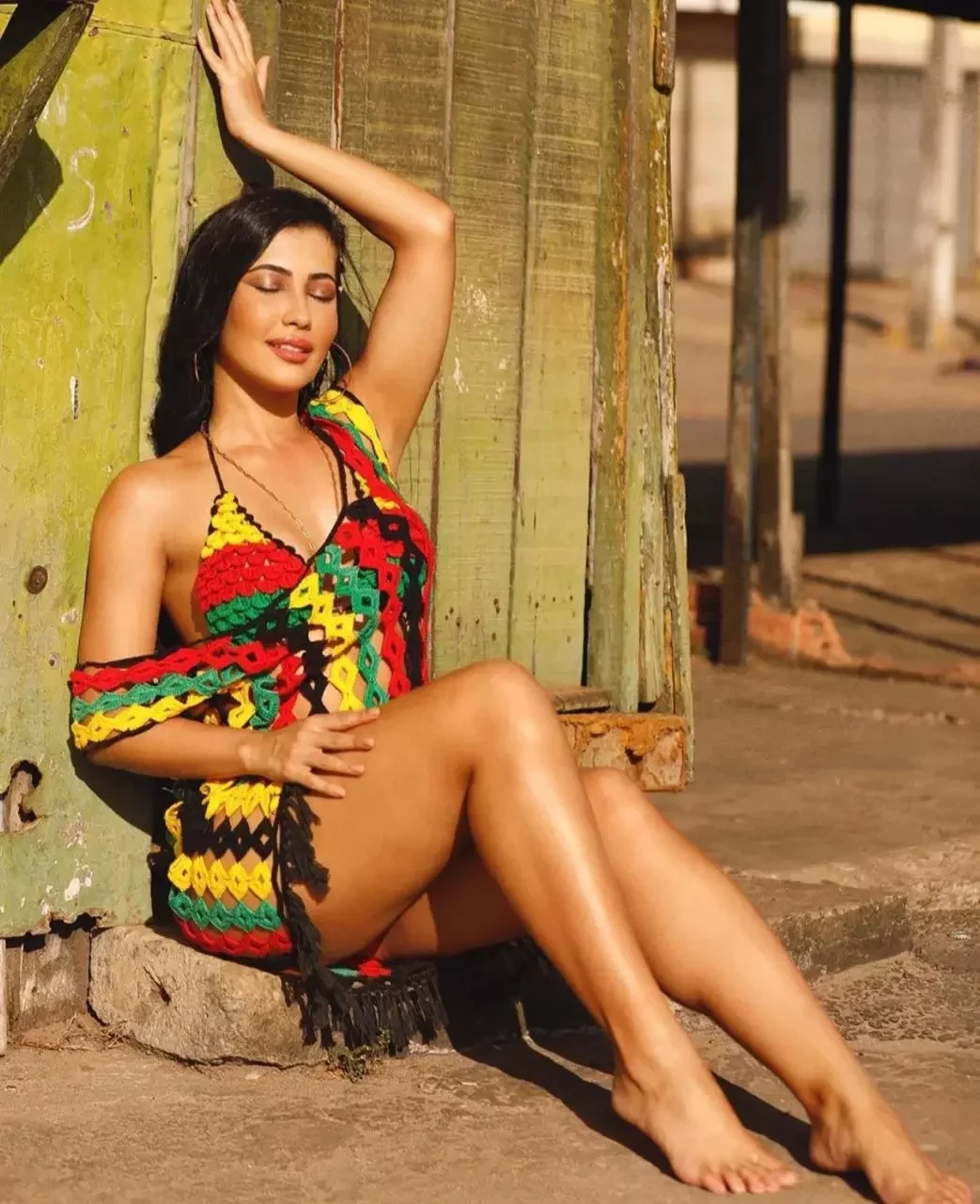 Thaynara OG posa de biquíni pela 1ª vez na web e exibe corpão; fotos  - imagem 26480