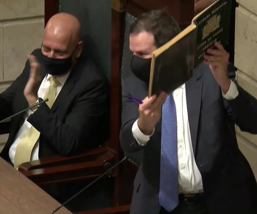 Eduardo Paes é empossado pela 3ª vez prefeito do Rio - Imagem 1