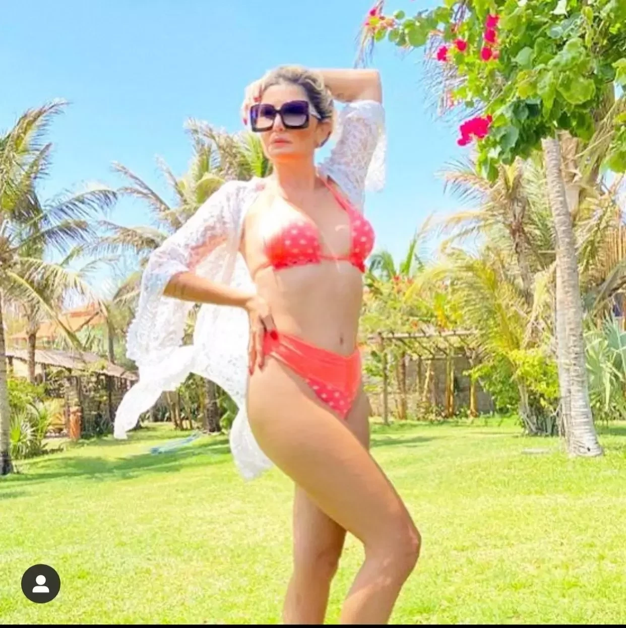 Antônia Fontenelle chama atenção por fotos de biquíni em férias no PI - imagem 31655