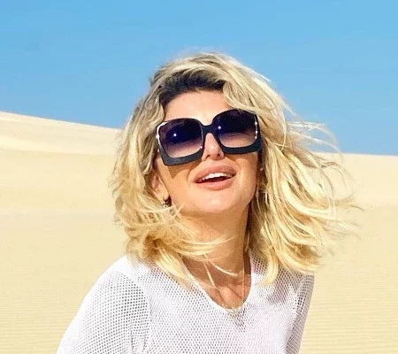 Com seios à mostra, Antônia Fontenelle posa sexy na Lagoa do Portinho