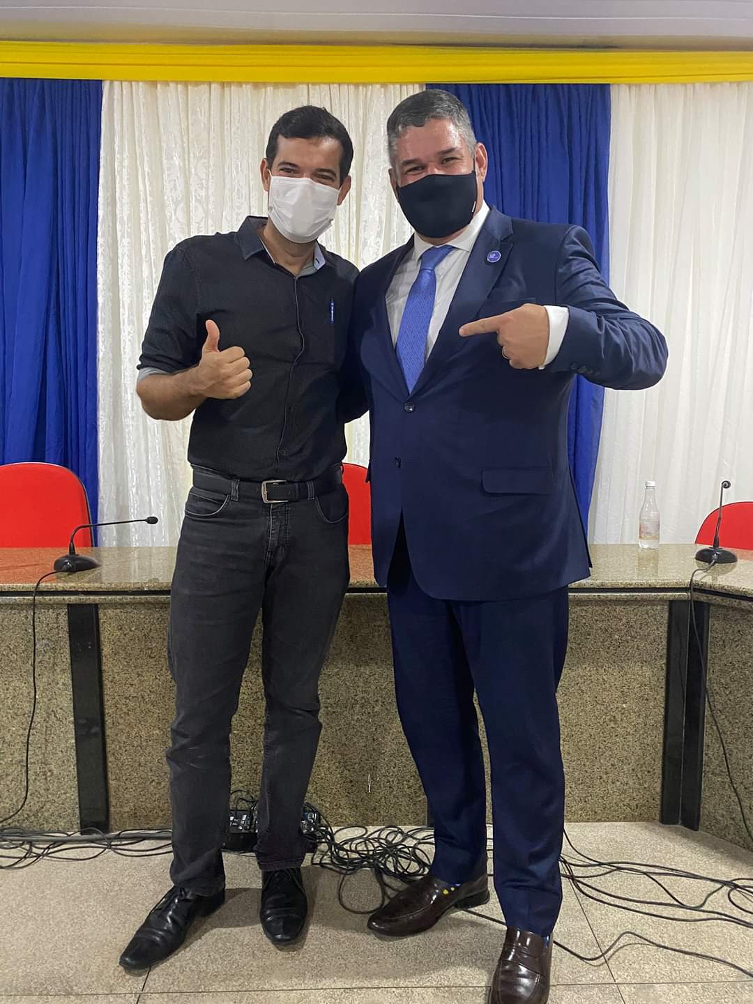 Prefeito João Luiz se reúne com atleta olímpico Cláudio Roberto e outras personalidades do Atletismo - Imagem 2