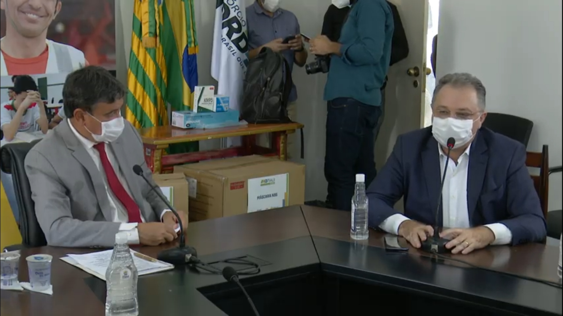 Prefeito João Luiz de Monsenhor Gil baixa Decreto cancelando todos os tipos de festas, pública e privada, incluindo o carnaval - Imagem 13