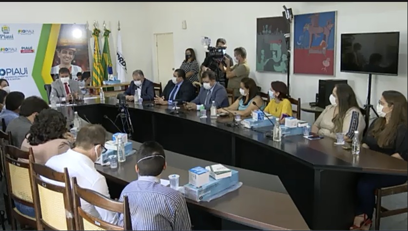 Prefeito João Luiz de Monsenhor Gil baixa Decreto cancelando todos os tipos de festas, pública e privada, incluindo o carnaval - Imagem 7