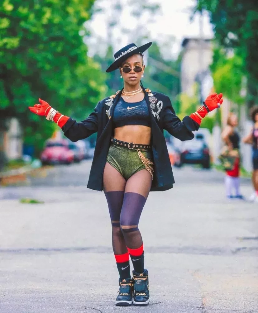 Já que é pra tombar, confira 10 fotos da sister Karol Conka  - imagem 32243