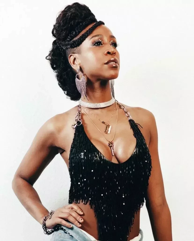 Já que é pra tombar, confira 10 fotos da sister Karol Conka  - imagem 32235