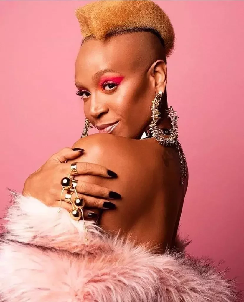 Já que é pra tombar, confira 10 fotos da sister Karol Conka  - imagem 32242