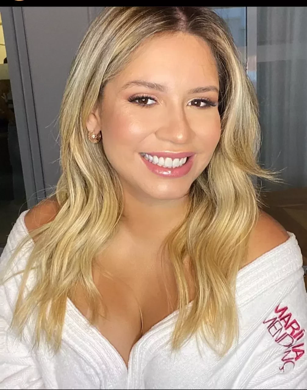 Márcia Fellipe bate 1 bi no Youtube; veja cantoras que atingiram marco - imagem 32153