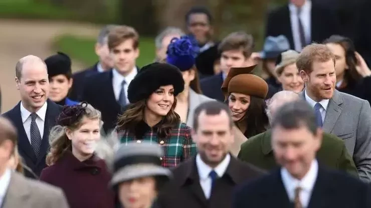 Relembre os maiores escândalos da realeza britânica - imagem 32441