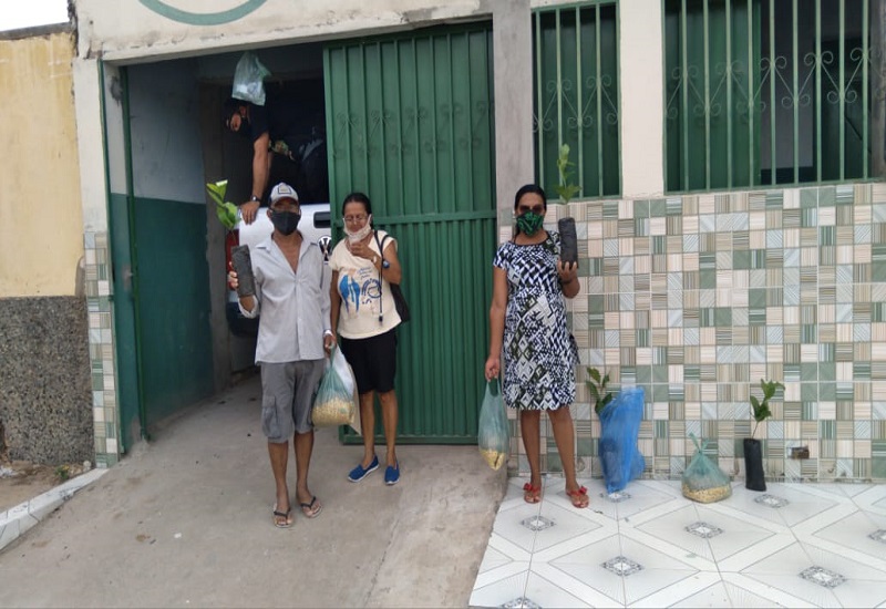 Sindicato dos Trabalhadore(a)s Rurais realiza Assembleia Geral e faz entrega de sementes para os agricultores  - Imagem 2