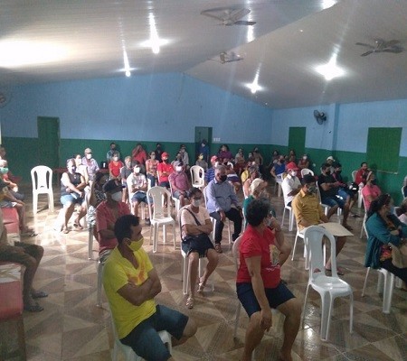 Sindicato dos Trabalhadore(a)s Rurais realiza Assembleia Geral e faz entrega de sementes para os agricultores 