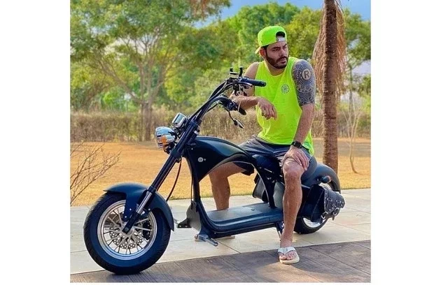 BBB21: Rodolffo tem carro de R$ 300 mil e mansão com campo de futebol - imagem 32696