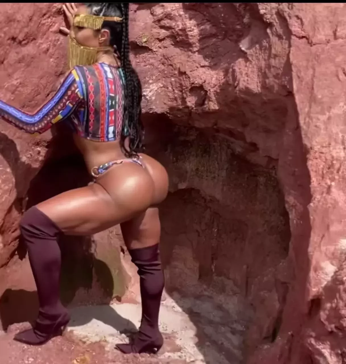 Gracyanne Barbosa exibe bumbum em ensaio sensual: "Primeiro de 2021" - imagem 31361