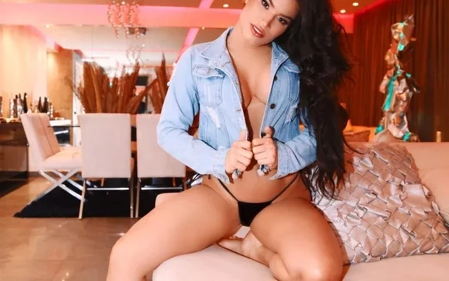 Confira cinco famosos que estão no site 'picante' OnlyFans; fotos - imagem 31496