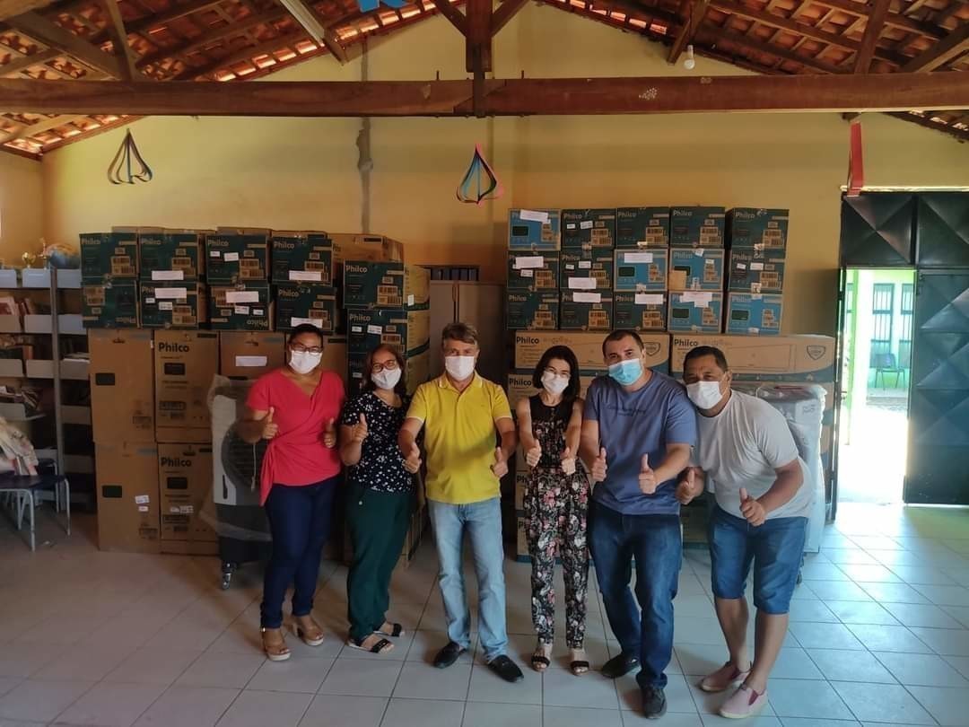 Ar condicionado. O fim do calor nas Salas de aulas de Monsenhor Gil