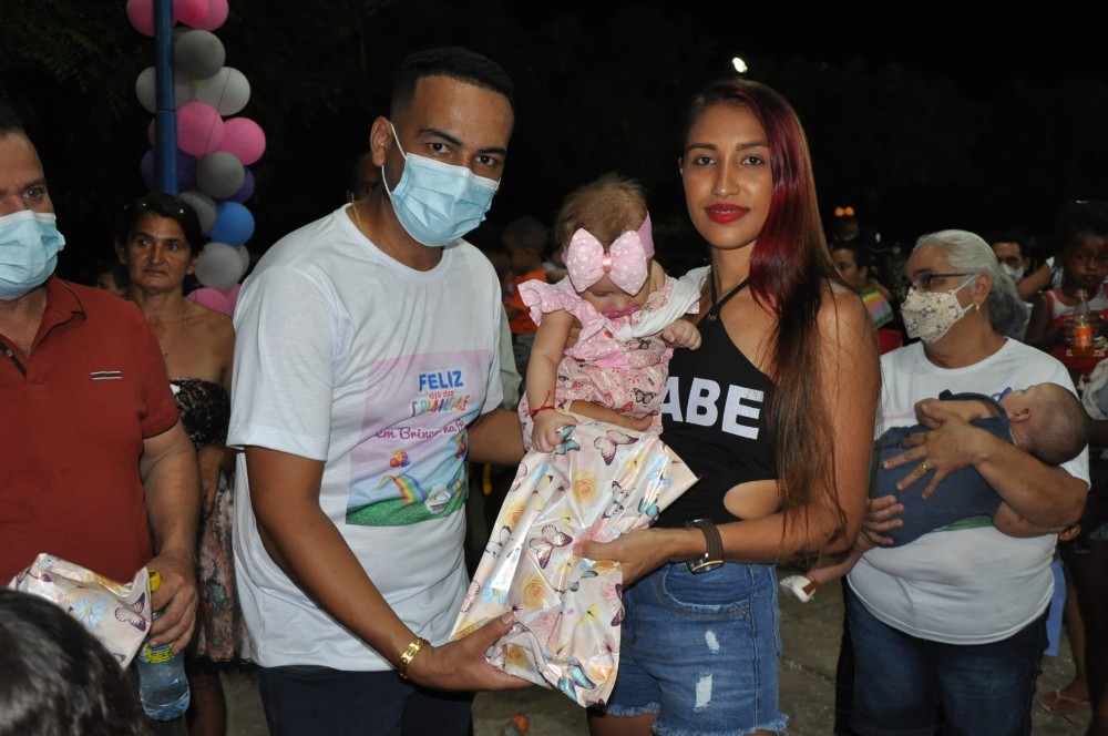 Prefeitura de Hugo Napoleão realiza festa em homenagem às crianças - Imagem 46