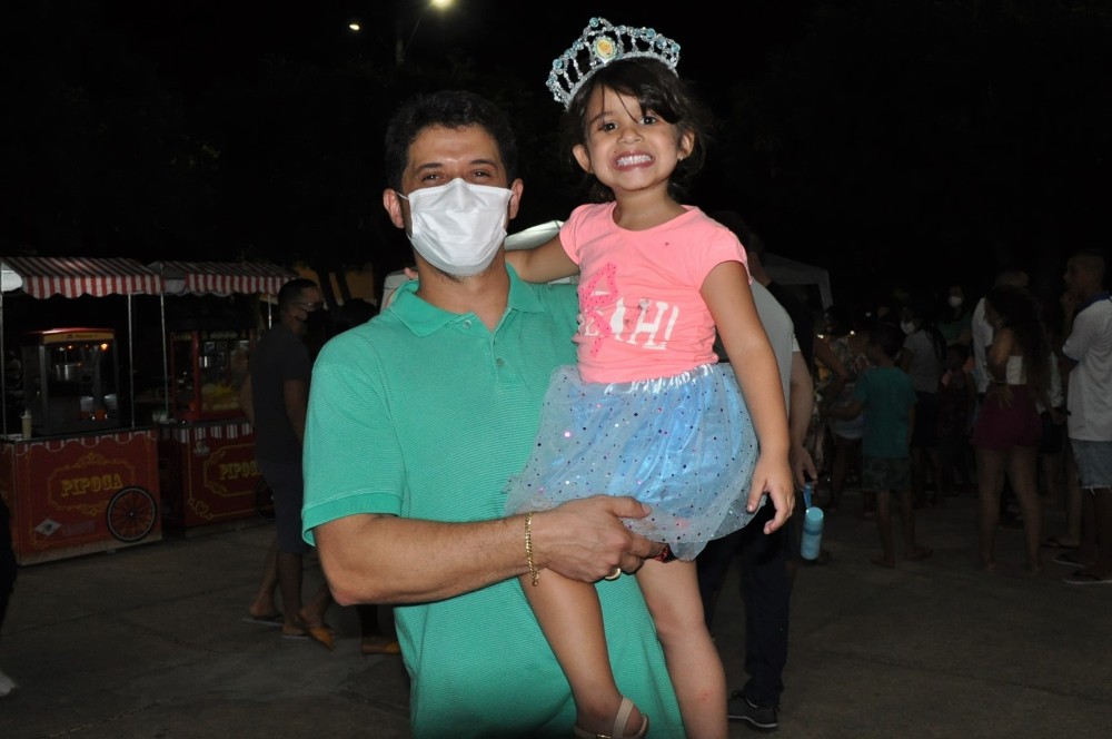 Prefeitura de Hugo Napoleão realiza festa em homenagem às crianças - Imagem 5