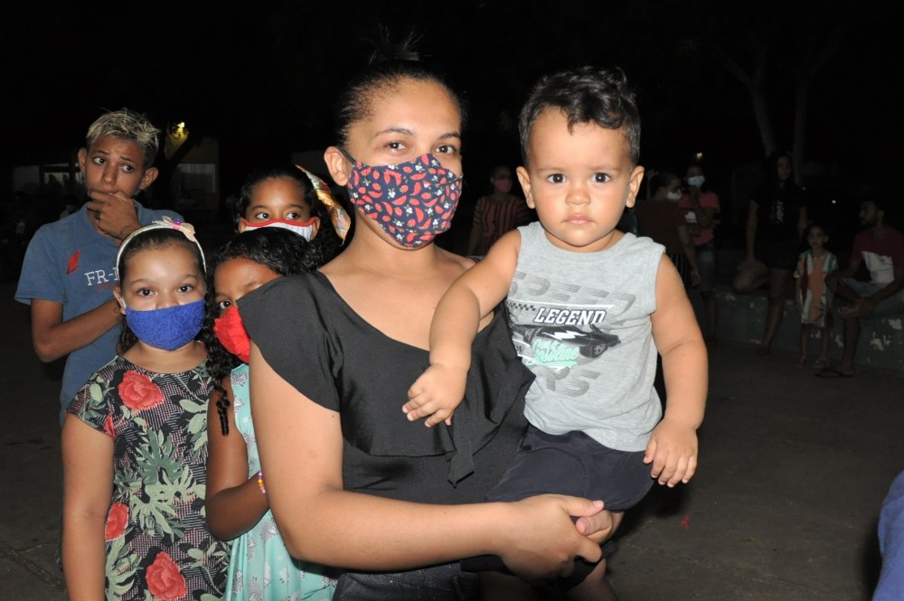 Prefeitura de Hugo Napoleão realiza festa em homenagem às crianças - Imagem 26